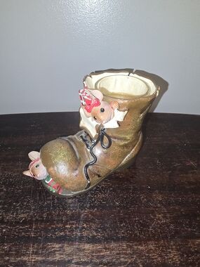 Yankee Candle Mouse Boot  Candle Holder  Detailed Adorable Mice